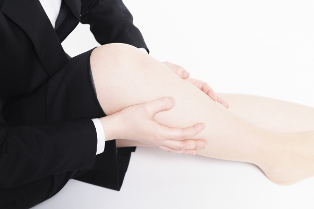 むくみが起こりやすい原因について